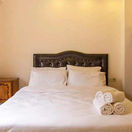 Cozy And Near Shore And Trendy Attractions In Karsiyaka, Izmir